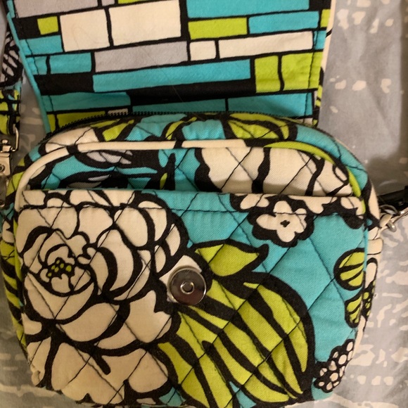 Vera Bradley Purse - Picture 7 of 9